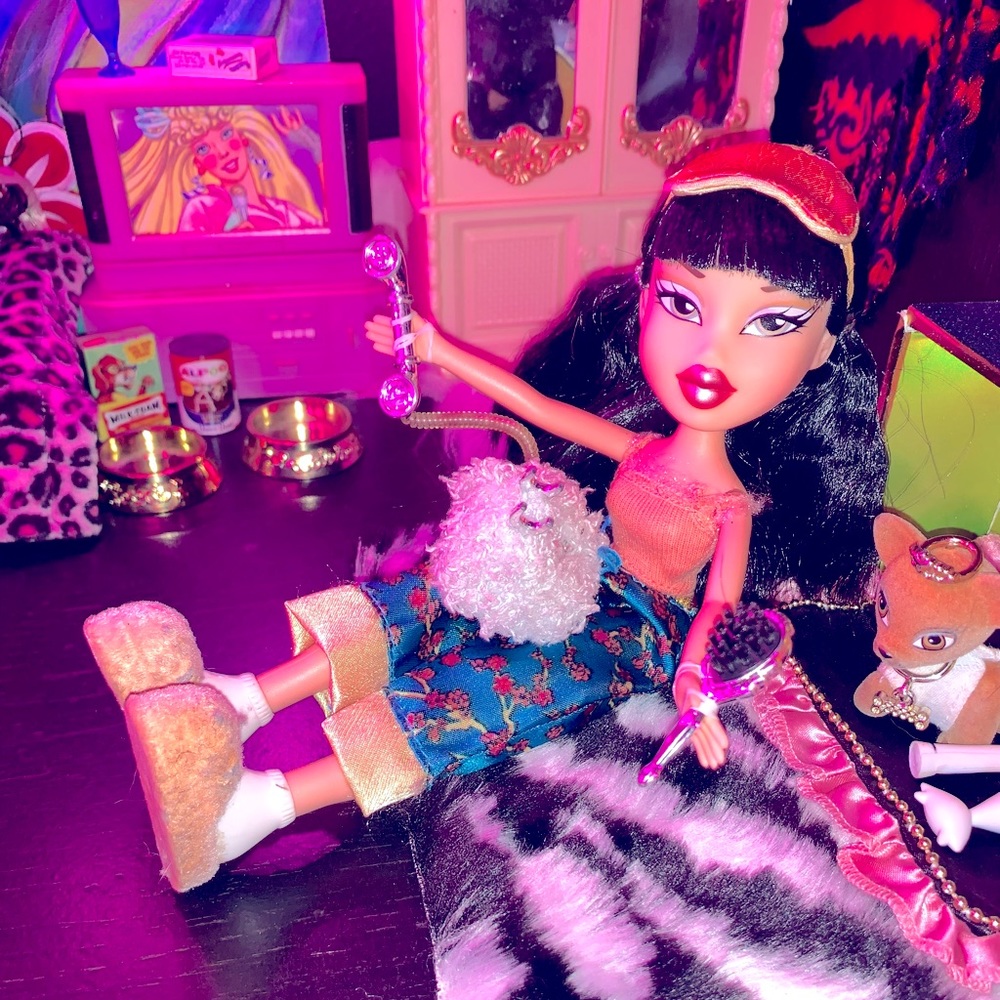 SOLD - Sleepover Jade